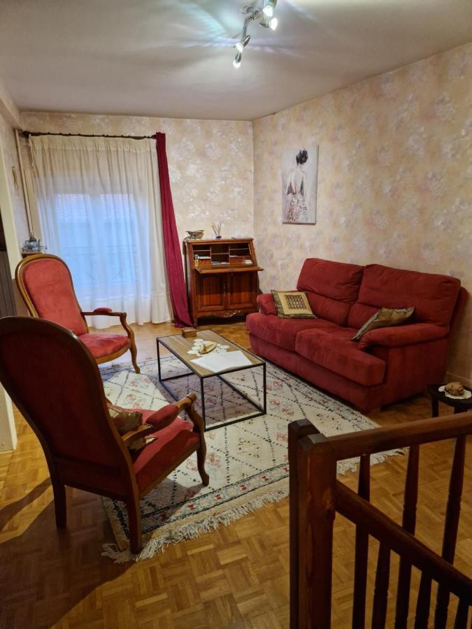 Appartement 120 M² Duplex Coeur Historique Au Calme Le Puy-en-Velay Exterior foto